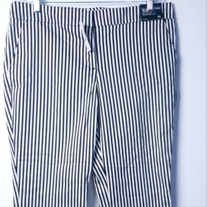 New York and Co. STRIPPED Ankle Pants